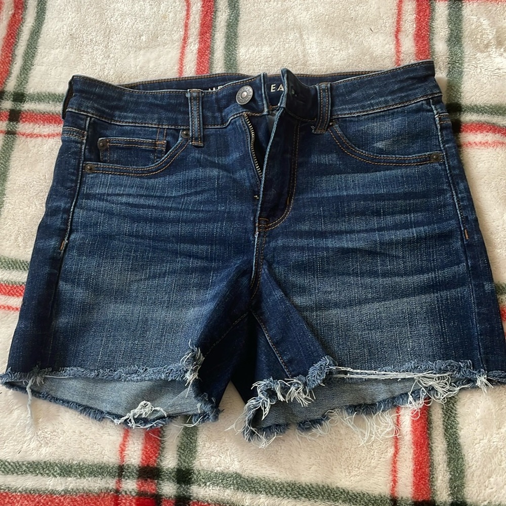 American Eagle Jean shorts size 4